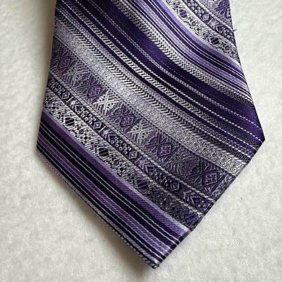Stafford Essentials MEN’S NECK TIE Different shades Purple ALL SILK Hand Made - Picture 2 of 6